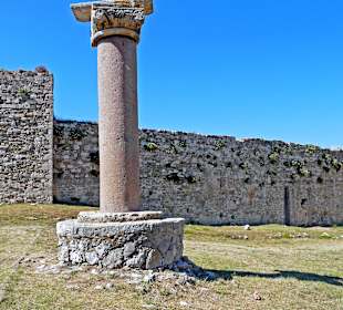 Säule in der Burganlage Methoni