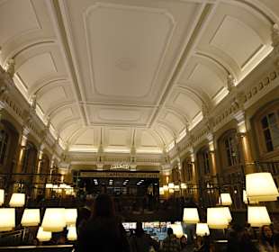 McDonalds im Westbahnhof