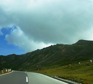 Rechts oben die Edelweißspitze