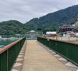 Ita Thao Village und Pier