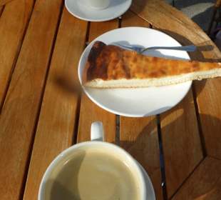Café / Cafeteria Glasspiel: Pause auf der Terrasse