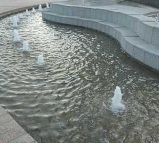 Der Star-Pit-Brunnen im Mediapark