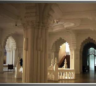 Applied Arts Museum - Budapest