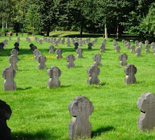 Soldatengräber auf dem Friedhof Friedenshügel