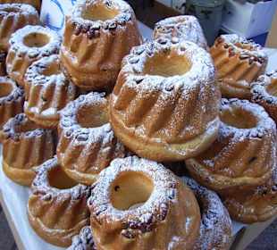 Weihnachtsmarkt beim Münster, Kougelhopf