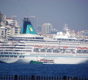 Zentrum Istanbul Artania