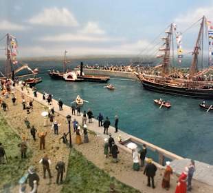 Diorama der Hafeneinfahrt