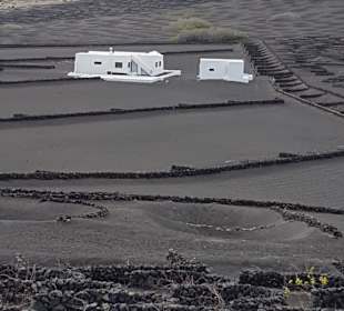 Aussicht links vom Gebäude