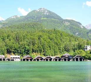 Przystań nad jeziorem