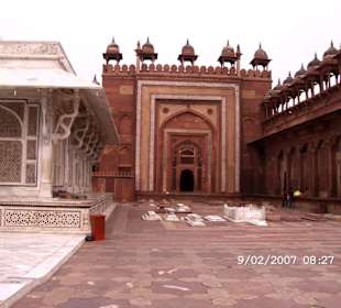 Agra