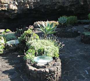 Tanzfläche mit Sitzgruppen im Jameo Grande