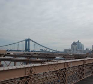 Blick von der Brooklyn Bridge, New York