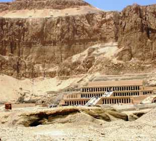 Oototo Holiday Service - Luxor -