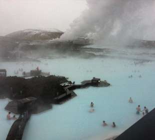 Bad in der Blauen Lagune