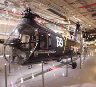 Intrepid Flugzeugträger