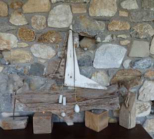 Dekoobjekt aus Fundstücken