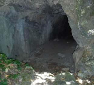 Höhle