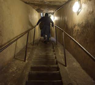 Steile Treppe zur Kuppel