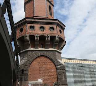 Auf der Oberbaumbrücke