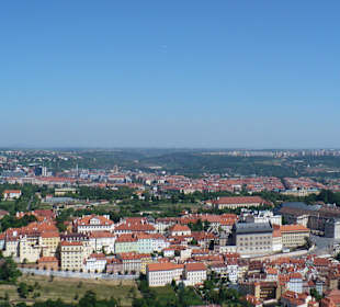 Widok z wieży na Pragę