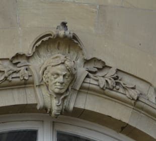  Neues Schloß