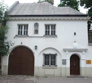 Kamienica przy ul. Emilii Plater