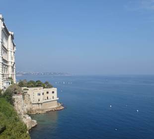 Magnificent location of Oceanographic Museum