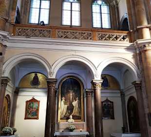 Überall so Mini-Altare