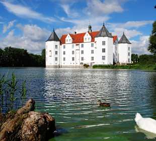 Das Wasserschloss Glücksburg @Udo Fischer