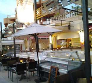 Bon Sol im neuen Outfit