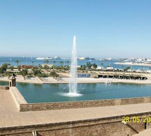 Vor der Kathedrale in Palma