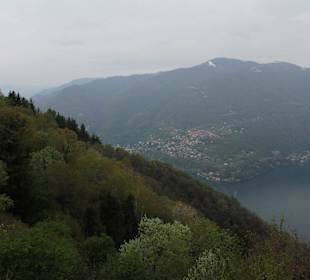 Ausblick vom Faro Voltiano