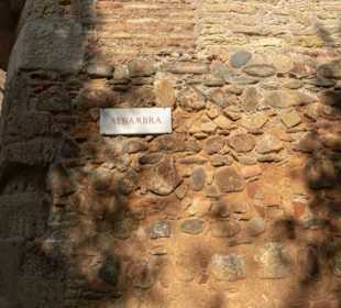 Festungsmauer in der Alhambra