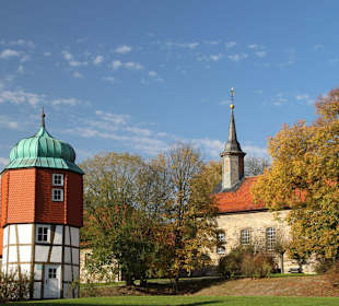 Taubenturm und Kirche St. Cosmas und Damian
