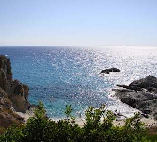 Strände zwischen den Klippen