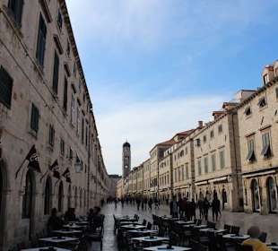 Dubrovnik old town placa, 30km