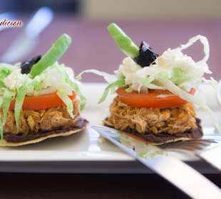 Tostaditas de tinga