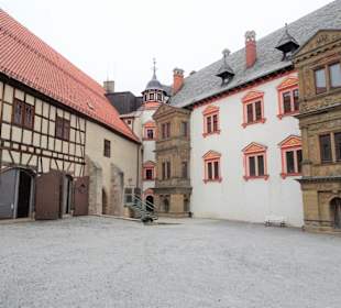 Im Innenhof der Veste Heldburg