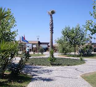 Promenade Weg zum Strand