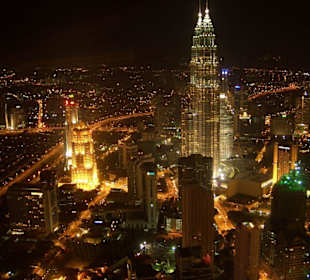 KL bei Nacht