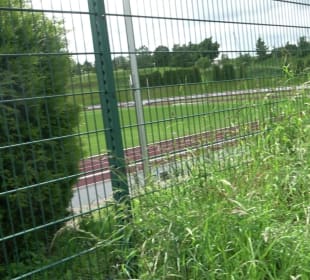 Sportgelände auf dem Bus