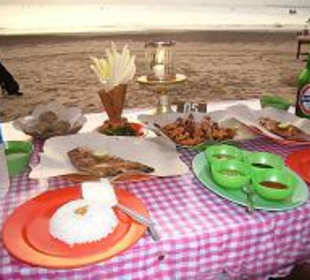 Romantisches Abendessen in Jimbaran