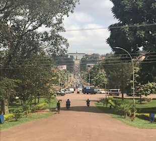 Blick aus Iddi Amins Palast auf die Stadt