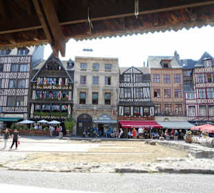 Place du Vieux-Marché