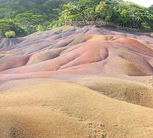 Chamarel 7 farbige Erde