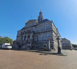  Historisches Rathaus in Maastricht, Niederlande 
