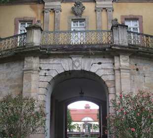 Ausschnitt vom Innenhof in Schloss Fasanerie