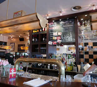 Cafè Extrablatt, leider defekte Eismaschine