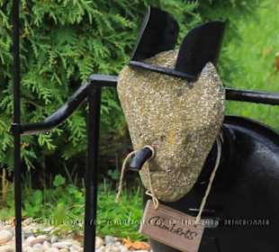 Umberts, Mitglied der Bruninieku Parade