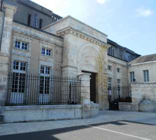 Les Visites Hennessy